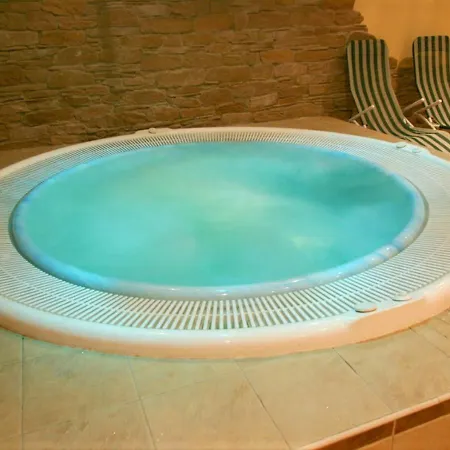 Garda Apartman6 Heviz